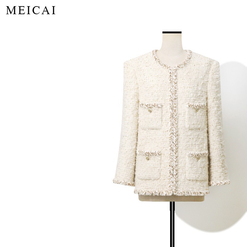 Luxurious Egyptian White Gold Wool and Silk Thick Tweed Chanel-Style Winter Jacket