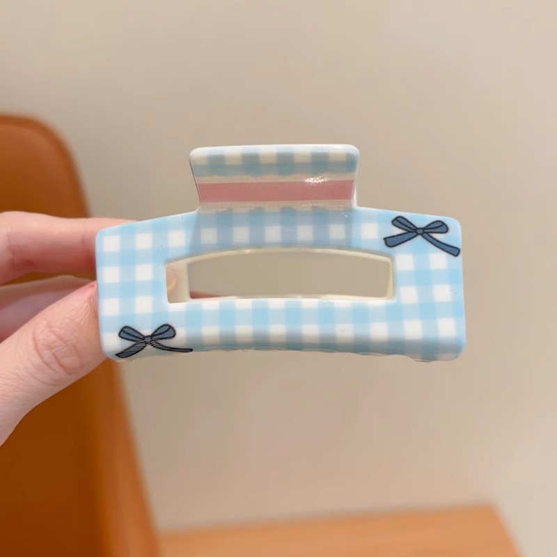 Niños super inmortal rosa cuadrado brocas de flores chicas dulces rascar la cabeza trasera brocas de pescado medio toque tarjeta de cabello