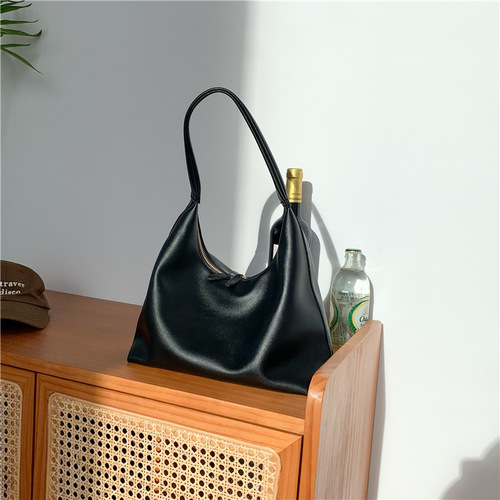 Korean fashion shoulder bag niche soft PU commuter bag high-end retro women's bag large capacity double zipper armpit bag