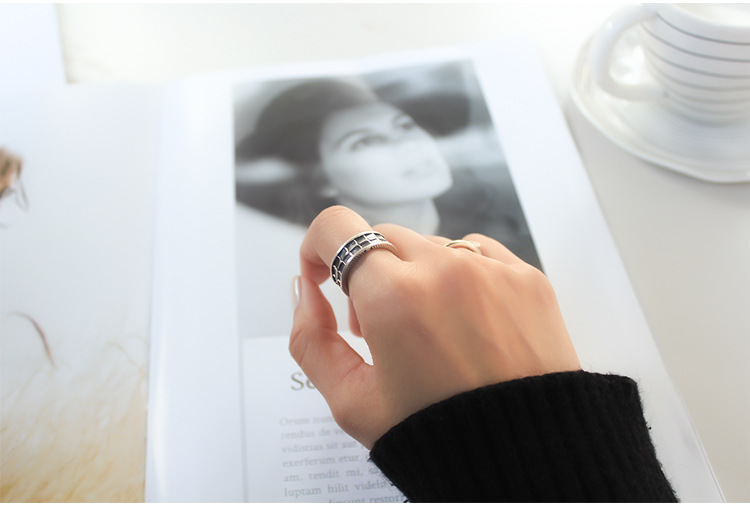 Vintage Designer Ring For Men Scale Pattern Handmade Silver Band_voghion.com