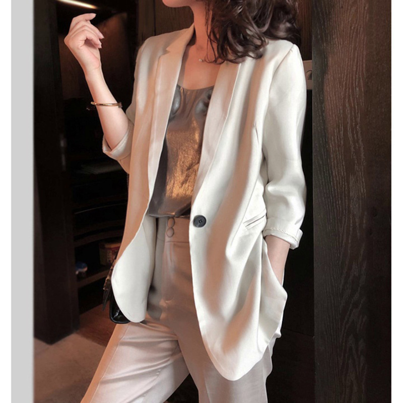 Thin Drapey Small Suit Tops Women's Early Autumn 2025 New Temperament Slim Fit Small Satin Suit Top