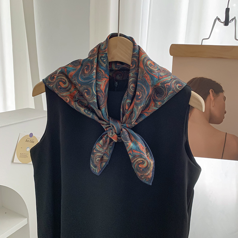 Bufanda de seda, bufanda cuadrada pequeña, nueva flor de anacardo, bufanda de seda de imitación, protección para el cuello de alta calidad, bufanda, chal, diadema