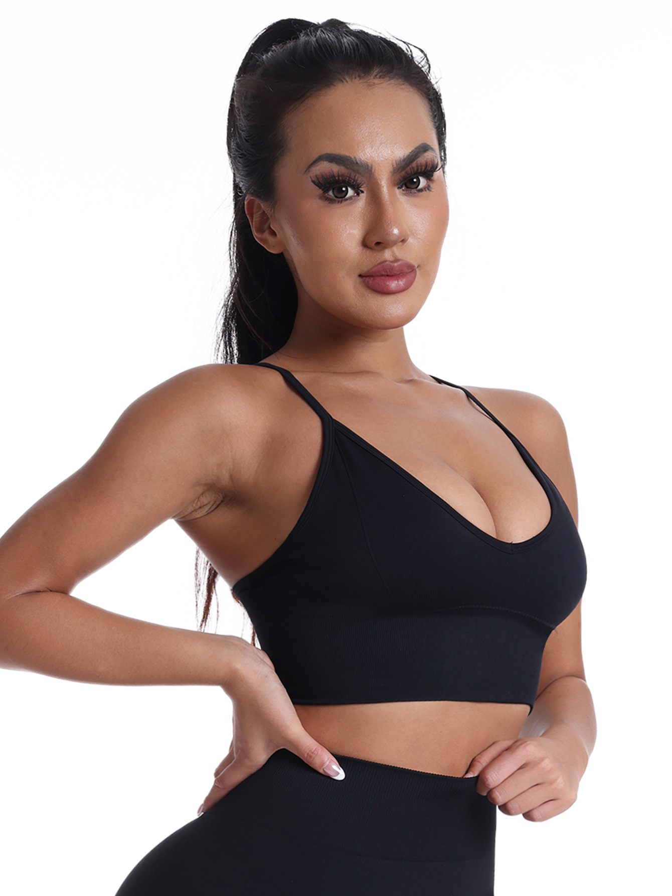 Cross-border sin costuras correa de hombro delgada sujetador deportivo mujer cojín de pecho desmontable para reunir ropa interior chaleco de yoga de color sólido deportivo