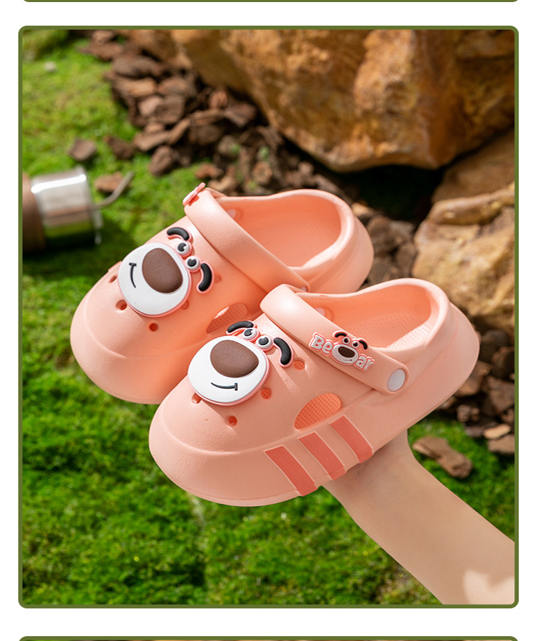 Niños de verano niñas interior zapatillas de baño para niños con base suave antideslizante dibujos animados EVA osos pequeños zapatos agujero