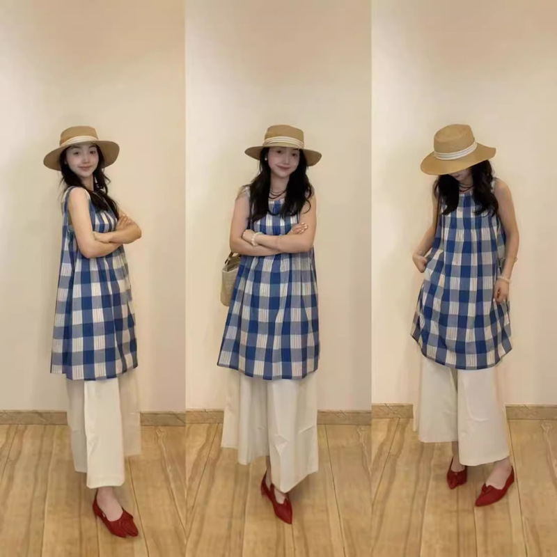 Japanese-Style Fresh and Artistic Yarn-Dyed Plaid Heavy-Duty Pleated Round-Neck Tank Dress, Loose Sleeveless Dress with Tie Design