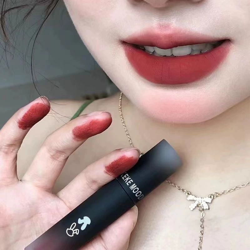 Блеск для губ (KeKeMood) Reverse Macaron Lip Mud, матовый бархатный финиш, отбеливающий, 6 оттенков