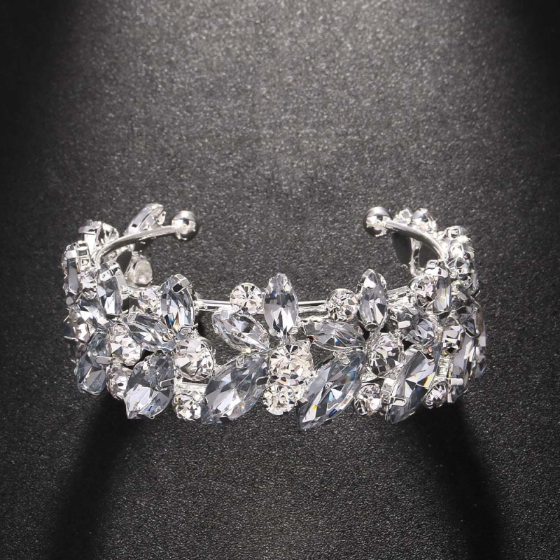 速売通の人気爆発ドリルのブレスレットの花嫁の結婚式の腕にオープンブレスレットの女性の高級感のあるファッションの装飾品があります。|undefined
