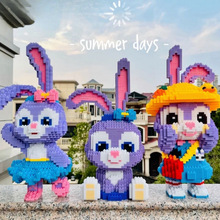 ����ɭ�����÷eľ���y��ƴ�b���ƴ�D�[����Ů��