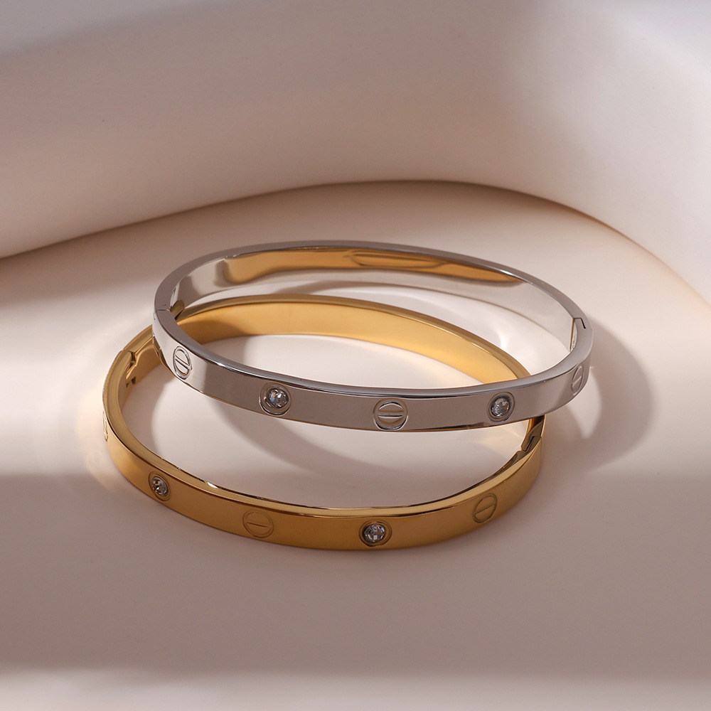 Pulsera de venta caliente de comercio exterior, tarjeta de acero inoxidable, un clavo, un diamante, espejo, pulido, pulseras de mujer de alta calidad, brazalete 18K