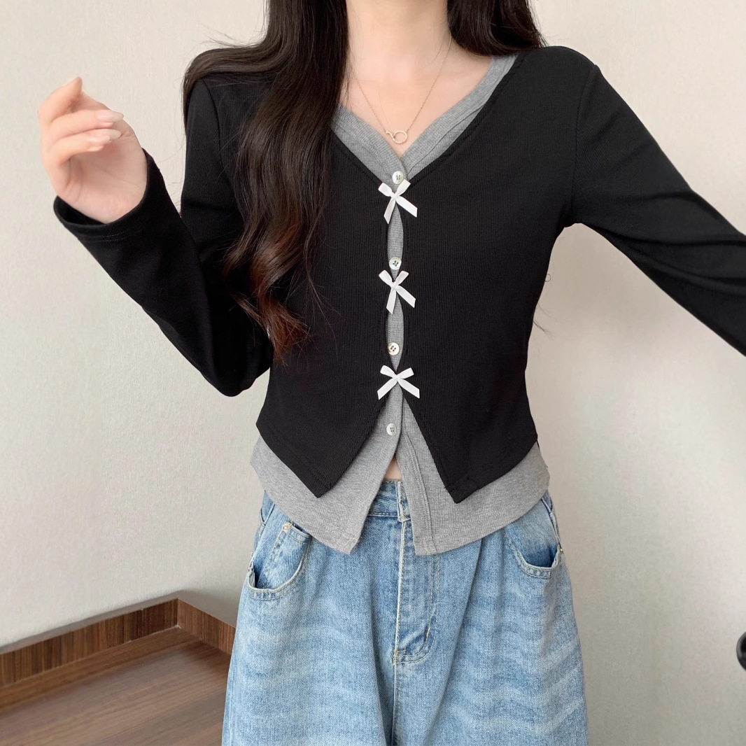 플러스 사이즈 통통한 MM2024 초가을 새로운 프랑스 디자인 활 니트 셔츠 블랙 가짜 2 피스 긴팔 탑