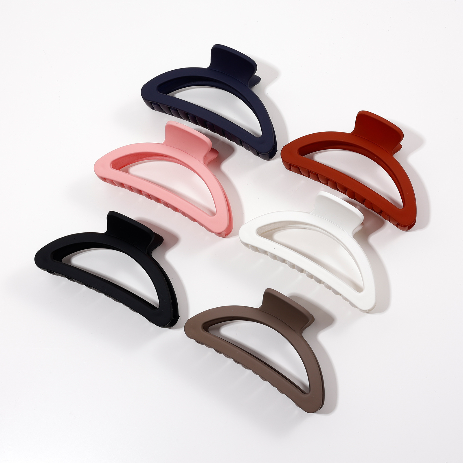 En FORMA DE D gran tiburón pelo agarre hecho a mano esmerilado pelo clip de nuevo cabeza de las mujeres updo pelo clip accesorios para el cabello al por mayor