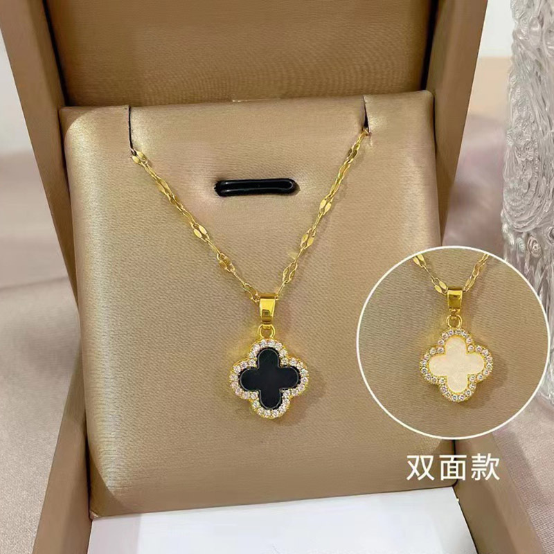 53白黑双面四叶草