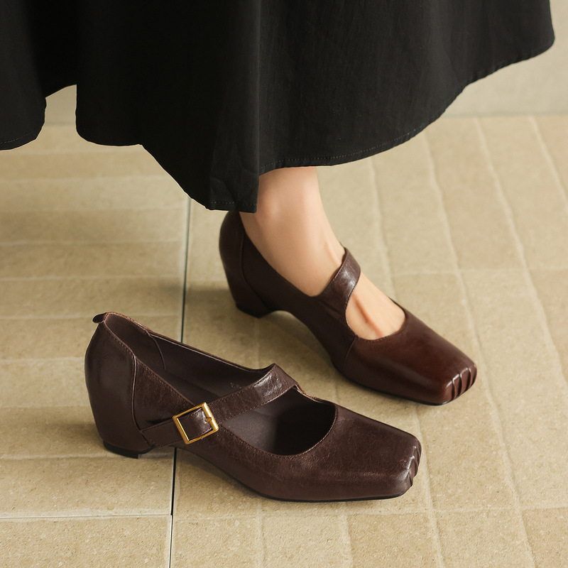 First-Layer Cowhide Square-Toe Mary Jane Shoes for Women 2026 New Style Flat-Soled Height-Increasing Shoes for Women with Mid-Heel Slip-On Anti-Slip Design First-Layer Cowhide Square-Toe Mary Jane Shoes for Women 2026 New Style Flat-Soled Height-Increasing Shoes for Women with Mid-Heel Slip-On Anti-Slip Design