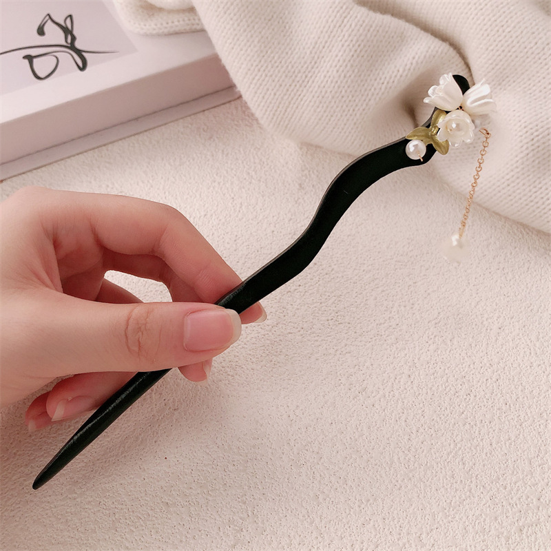 Nuevo clip de madera de estilo chino antiguo clip de cabello de orquídea de campana de estilo chino de alto nivel, vestido de caballo de flores, clip de cabello de cabello