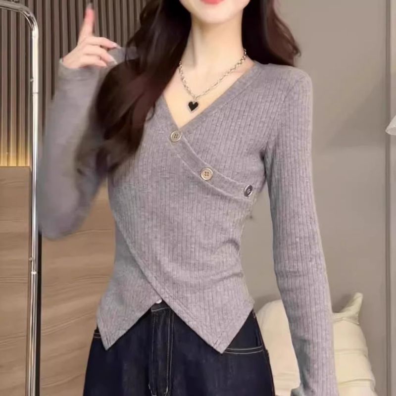 大码不规则V领开叉甜打底衫女秋冬新款修身显瘦遮肉别致内搭上衣|undefined