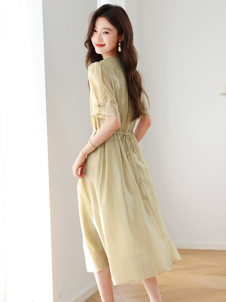Đầm ôm body nữ cổ chữ V tay ngắn thiết kế eo ZQ2579 — Màu đỏ rượu, Màu kaki