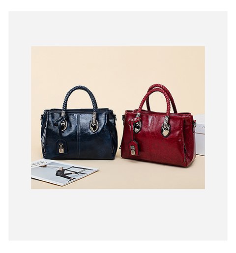 European and American retro women's bag trend, new cross-border hand-held shoulder crossbody bag made of oil wax leather for export, one piece, global consignment undefined