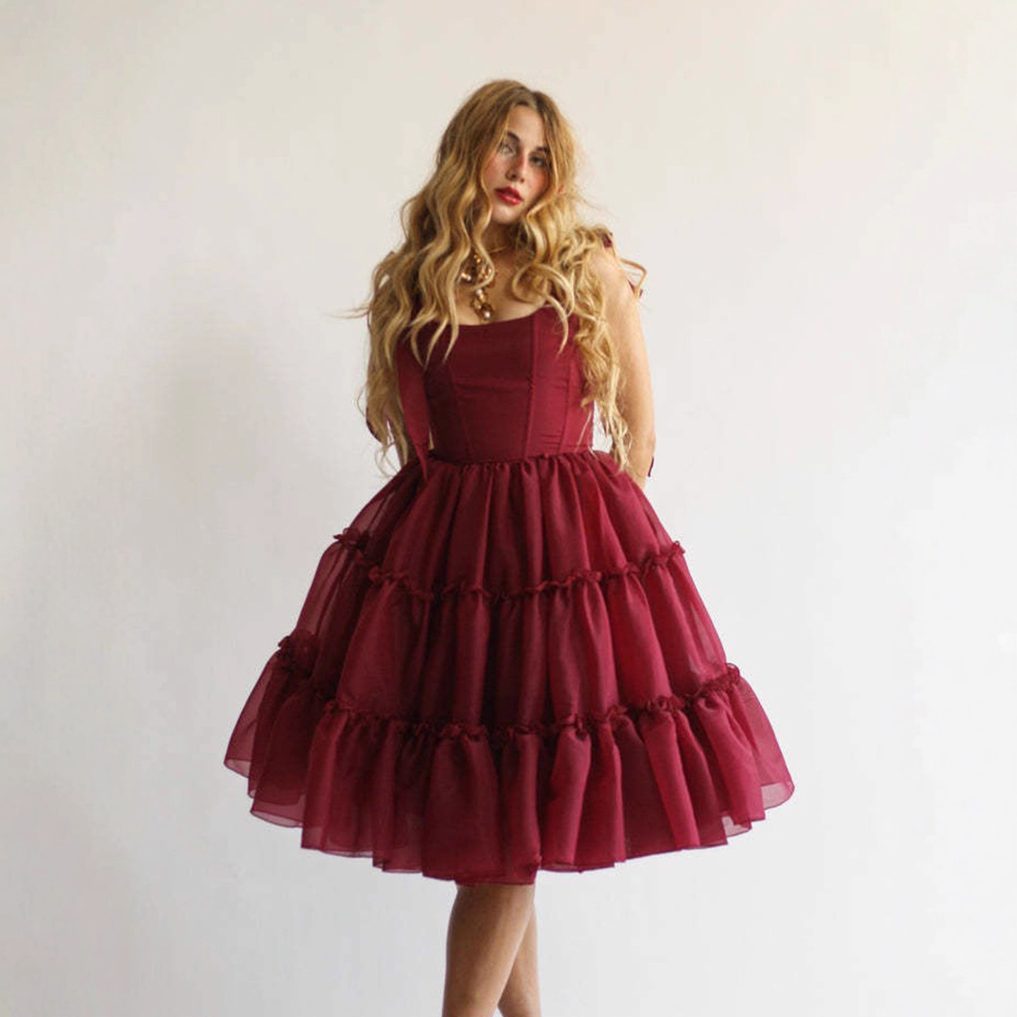 欧美跨境女装2025夏季新款气质V领纯色木高腰大摆无袖连衣裙