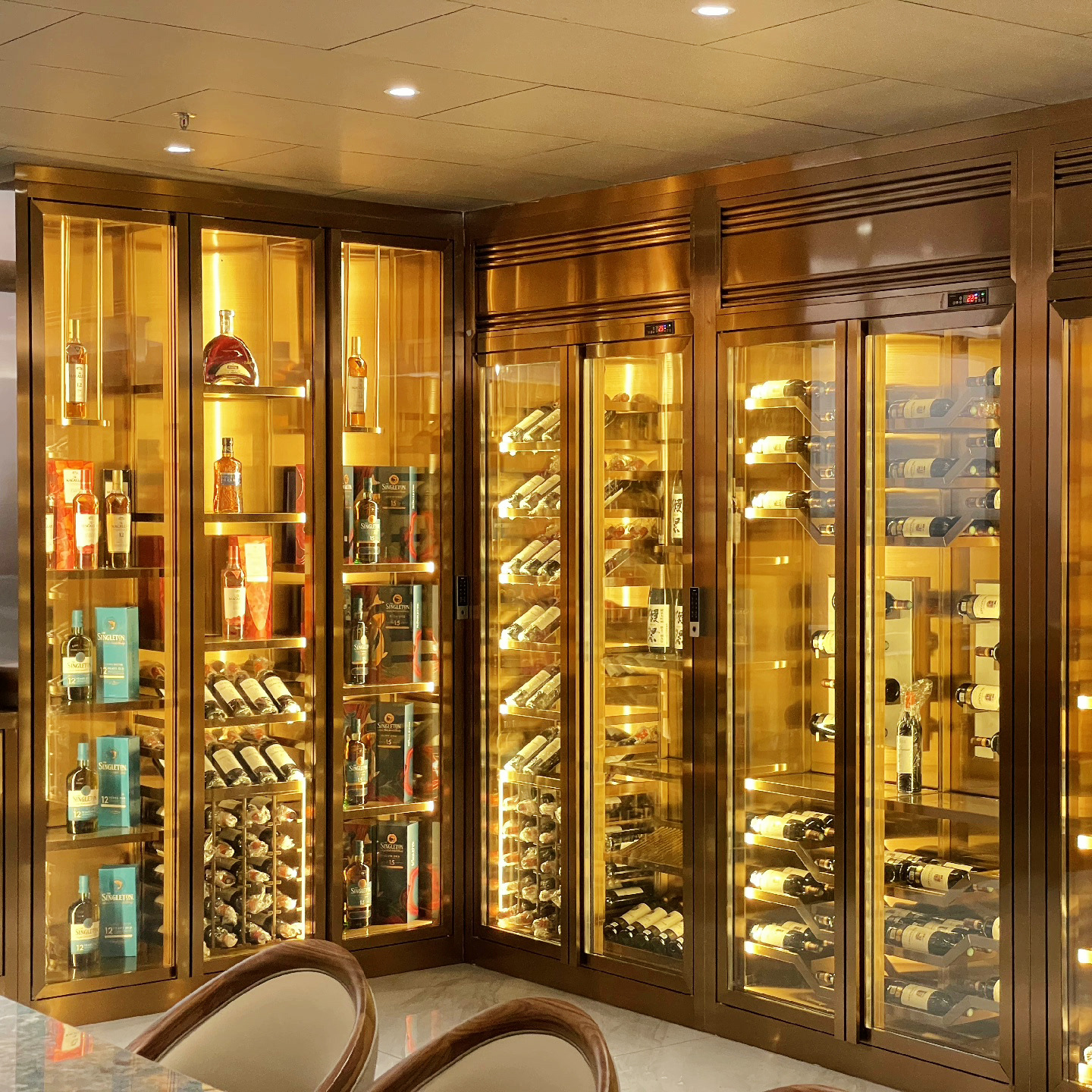 New Entry Luxury High-end Stainless Steel Constant Temperature Wine Cabinet Display Cabinet Wall Living Room Wine Rack Glass Door Wine Cabinet