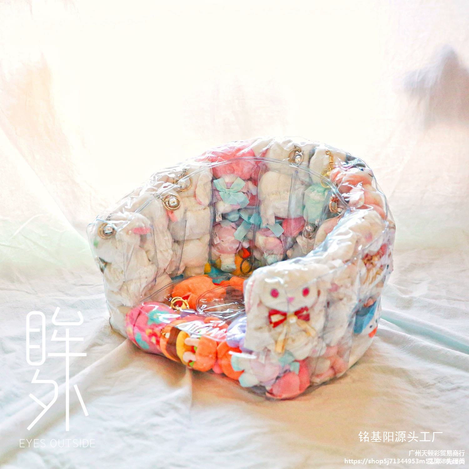 Надувной прозрачный диван-лежак в виде куклы, интернет-знаменитости, мягкой игрушки, который можно разобрать и использовать как надувное кресло-реклайнер для хранения, своими руками.