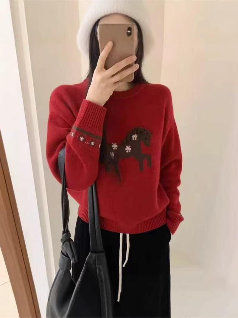 Áo len nữ cổ lọ họa tiết ngựa con đan tay phong cách Hàn Quốc — màu đỏ
