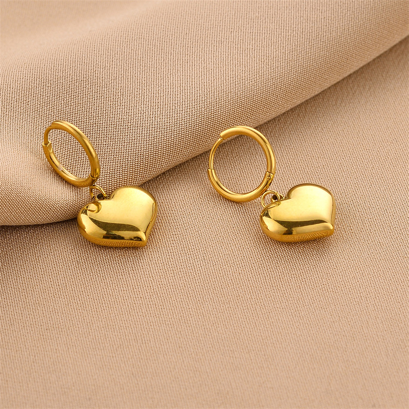 Simple Style Heart Shape Titanium Steel Plating Dangling Earrings 1 Pair