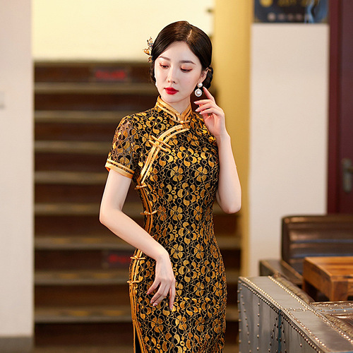 Retro Chinese Dress oriental Cheongsam for women ms yellow sexy Chinese dress lace collar evening dress with short sleeves outfit hollow out process