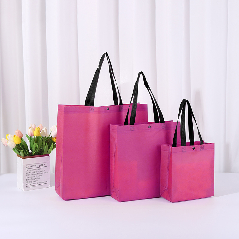 不織布バッグ、既製品、留め具付きハンドバッグ、カラーブロックショッピングバッグ、卸売、印刷入り衣料品包装袋、エコバッグ|undefined