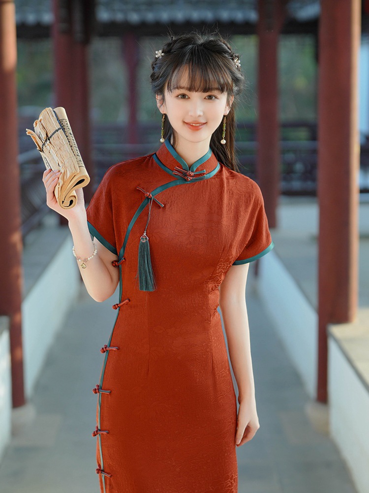 Fresh elegant retro cheongsam