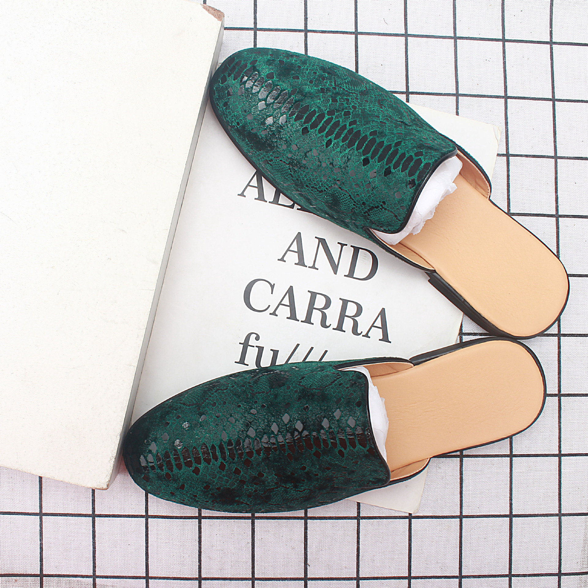 �¿��и��԰���ƤЬ�����⴩��ͷ����Ьʱ����������1388