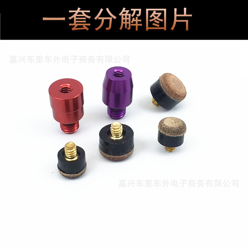 新しい自動車のくぼみの修復車用のくぼみのくぼみは穴をたたいてハンマーを打ちます。|undefined