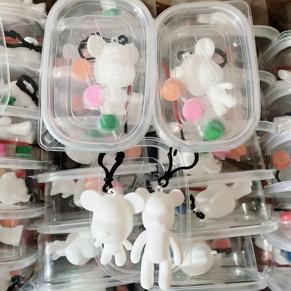 Oso fluido hecho a mano creativo DIY graffiti colgante en Caja Blanco blanco oso violento muñeca llavero al por mayor TikTok Tong
