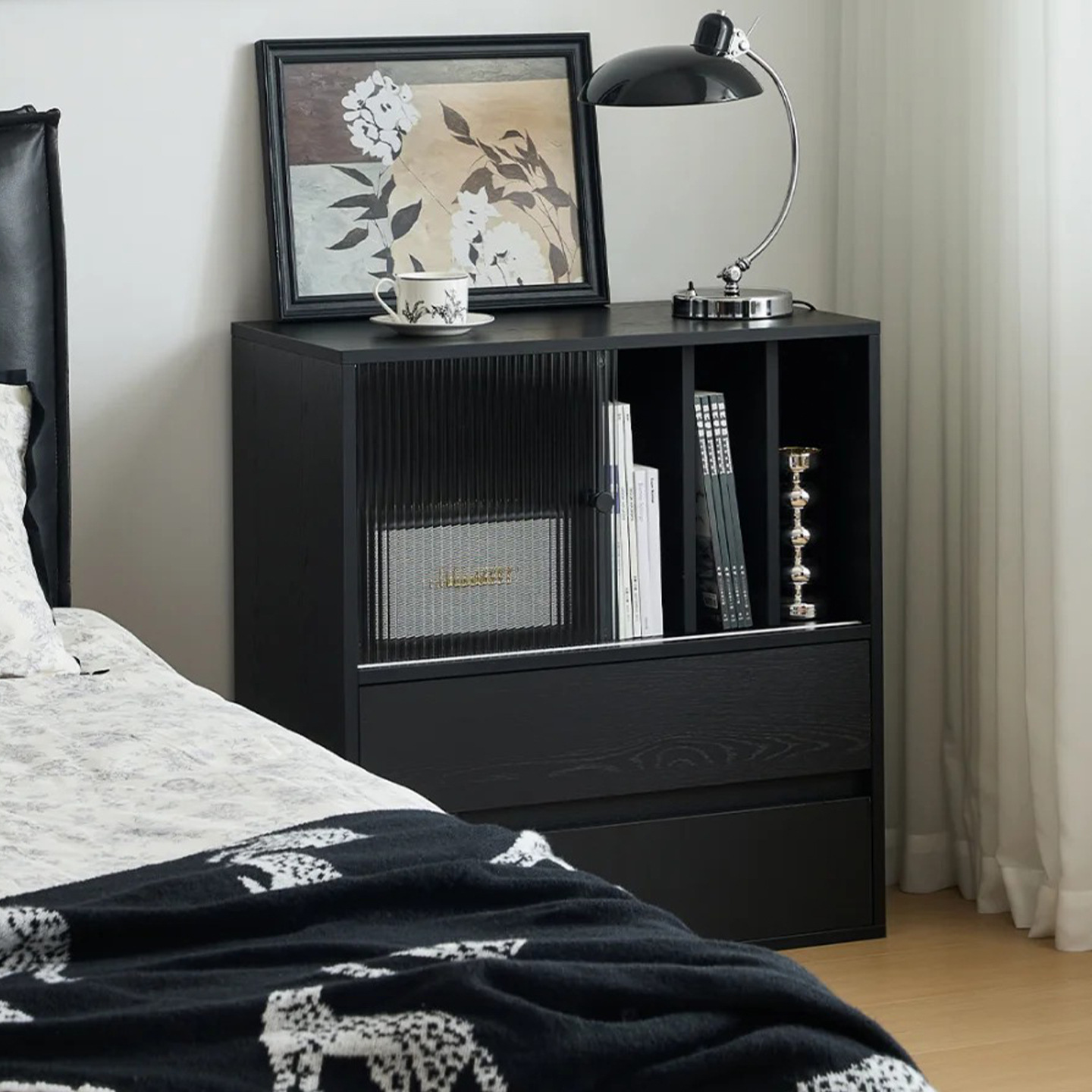 Cabina de cabecera de lujo ligera, cabina de cabecera de dormitorio, pequeño armario de almacenamiento, gabinete de almacenamiento simple para el hogar, gabinete de pared integrado