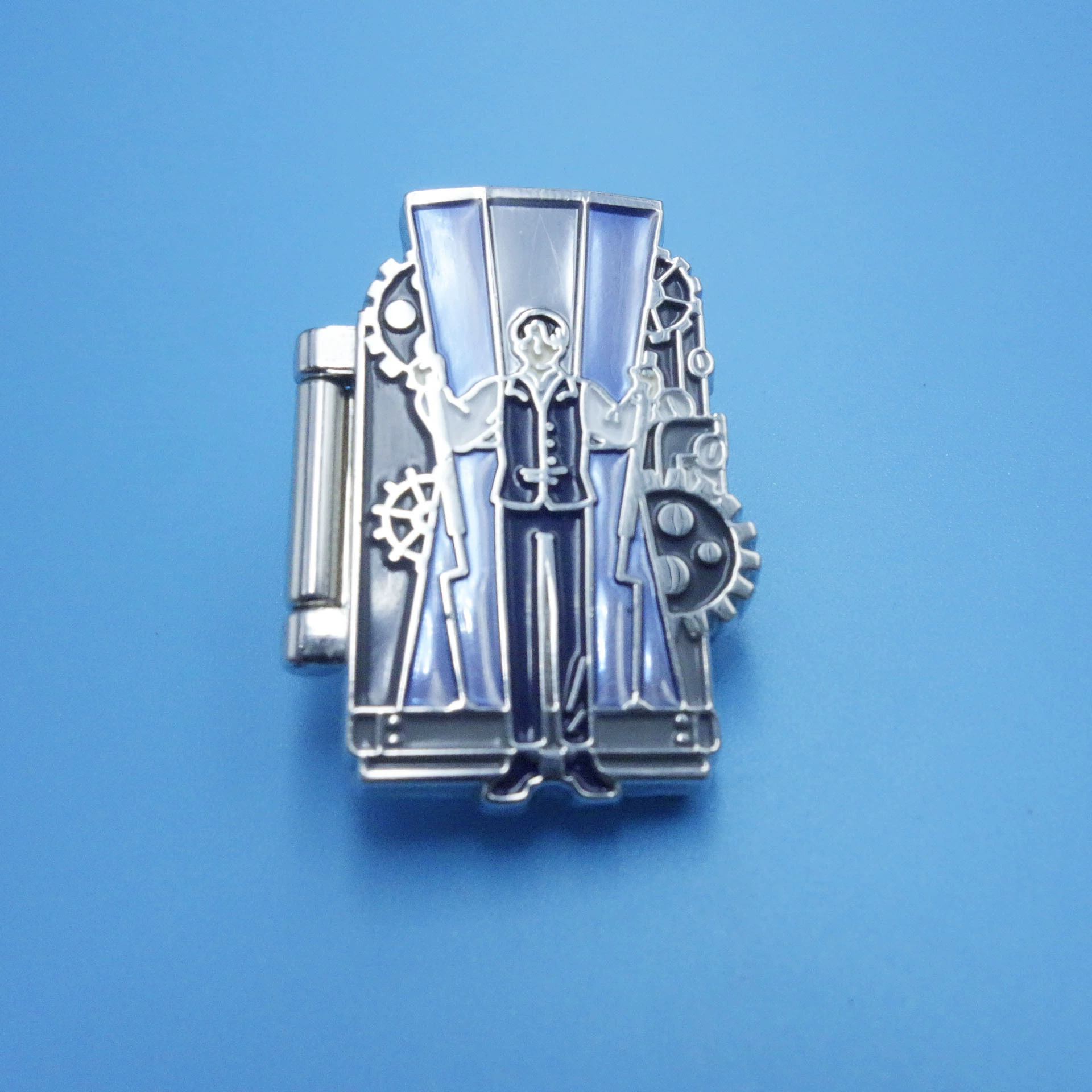 Металлический складной значок, персонализированный складной значок для концертов, мероприятий, аниме, фильмов и телевидения, брошь, металлический сувенир