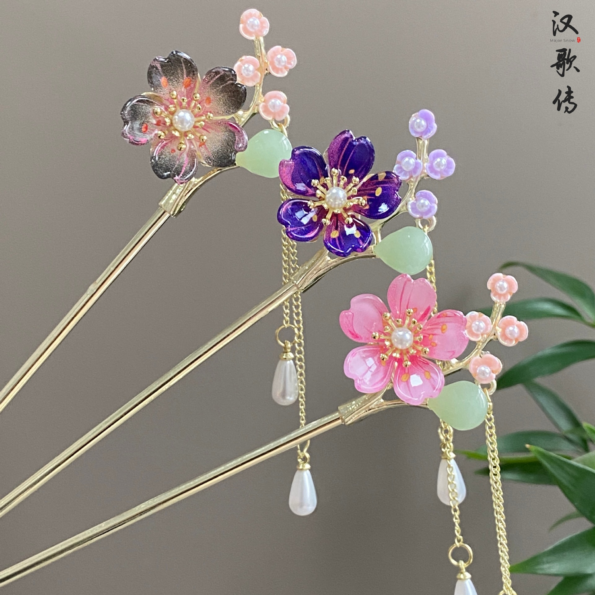 Ancient Style Gradient Color Flower Hairpin, High-End New Chinese Style Hairpin with Tassels and Pearls, Hanfu and Cheongsam Hair Accessory