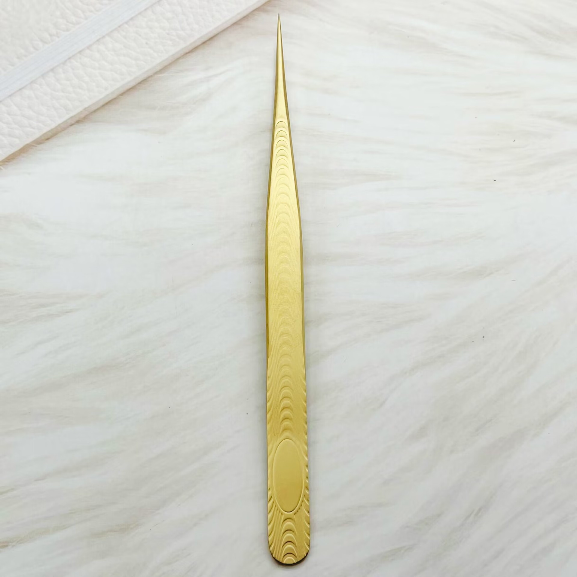 52B036BDCEBC319E4A8D6B14EA0E33