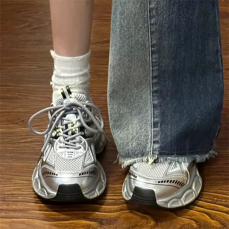 巴黎风潮流银色老爹鞋女ins2025春秋新款运动鞋厚底耐磨脏脏鞋女