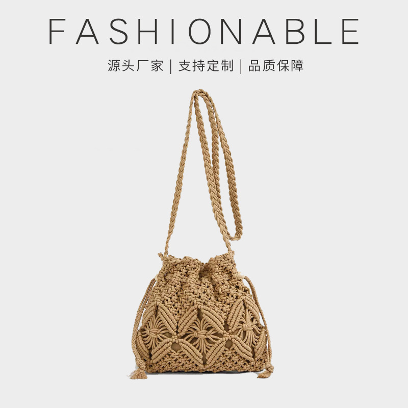 Woven straw bag for women, summer versatile 2025 new fashion niche design crossbody bucket bag, beach bag Woven straw bag for women, summer versatile 2025 new fashion niche design crossbody bucket bag, beach bag
