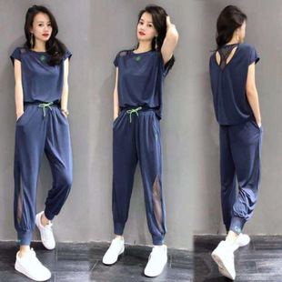 2023 Summer New Fashion Stylish Short-sleeved Harlan Slimming Casual Two-piece Sports suit Women