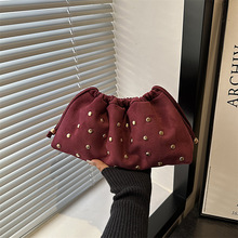 С��ĥɰ�T��������Ů2026�����͹��L���s���e�ٴ�μ�ˮͰ��