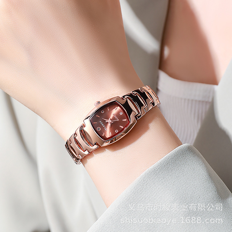 2025 New Watch Manufacturer Wholesale Dropshipping Cross-Border Hot Selling Quartz Couple Watch Ladies Watch Women's Watch