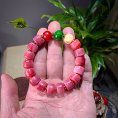 チベットのヤクの骨はラクダの骨の文を隠して仏珠の牛の骨を遊んでチベットの天珠を飾ります。