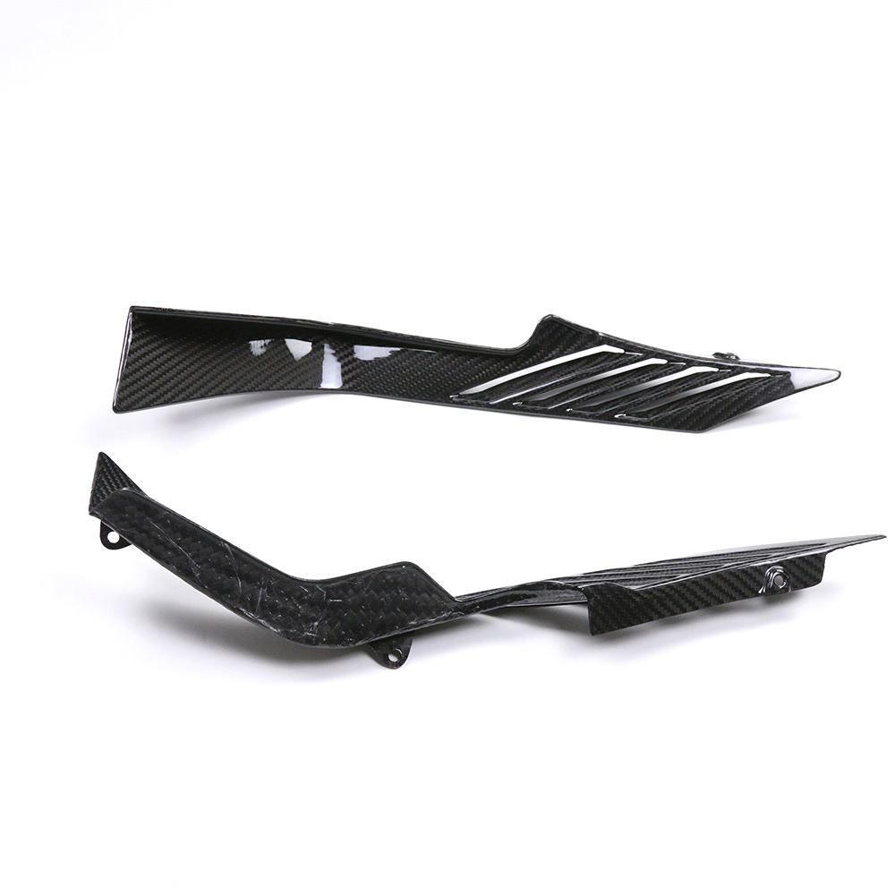 Suitable for new YAMAHA YAMAHA R3 modified carbon fiber shell motorcycle accessories rear rectifier cover