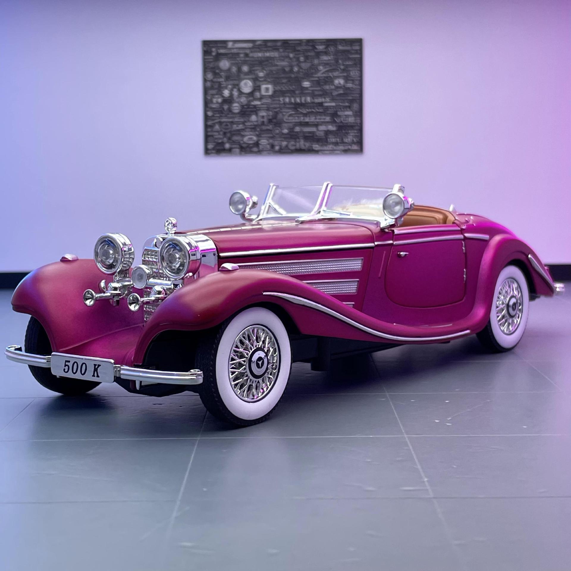 Weili aleación coche modelo 1:24 retro 500K convertible coche clásico tire hacia atrás con sonido y luz juguete coche música modelo péndulo