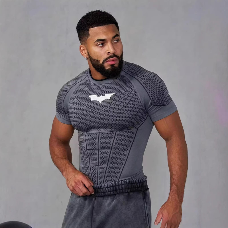 Youngla American-Style Short-Sleeved Men's Summer Fitness Short-Sleeved Men's T-Shirt Quick-Drying Elastic Tights Batman Collaboration Youngla American-Style Short-Sleeved Men's Summer Fitness Short-Sleeved Men's T-Shirt Quick-Drying Elastic Tights Batman Collaboration