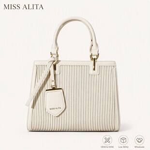�������S�����̬F؛���lԴ�^ֱ����Ʒ�|Ů�� MISSALITA�V��
