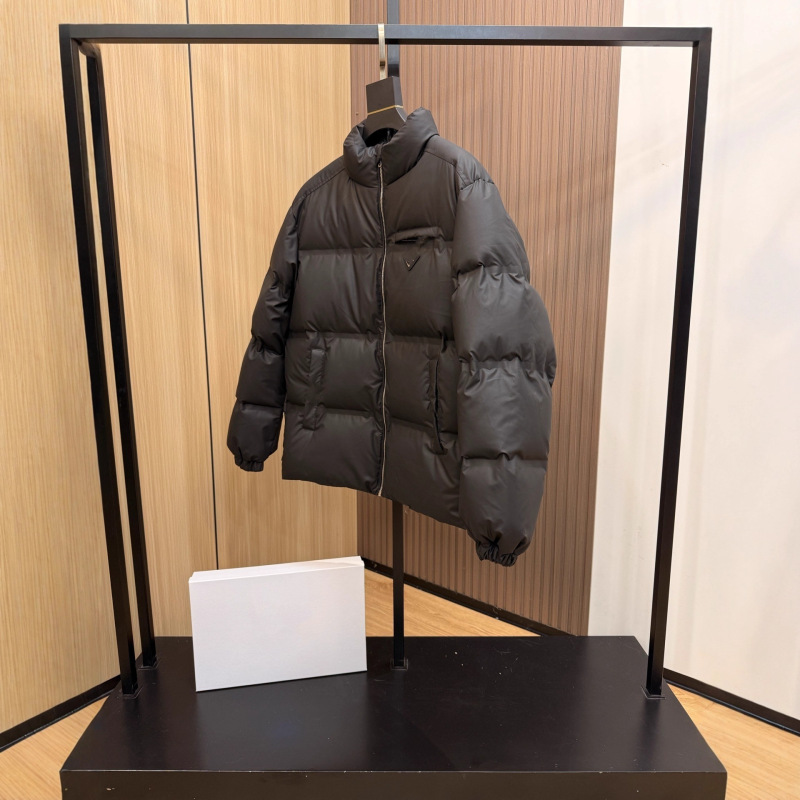 高版本高品质现货P家新款胸前铁牌立领羽绒服夹克外套男女同款|undefined