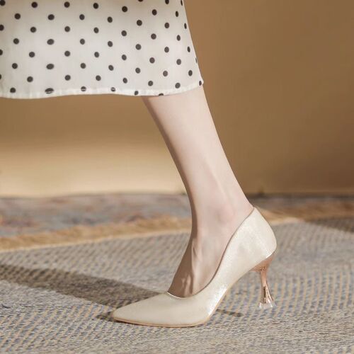 Ladies' High Heels, Small Pumps, Elegant Stilettos, Soft Sole, Versatile French Style, Gentle Match with Dresses, Low Heels, Women's Single Shoes