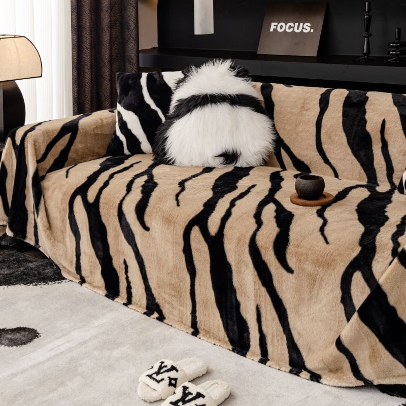 毛绒斑马沙发万能盖布巾全盖沙发垫新款防滑加厚盖布高级秋冬套罩