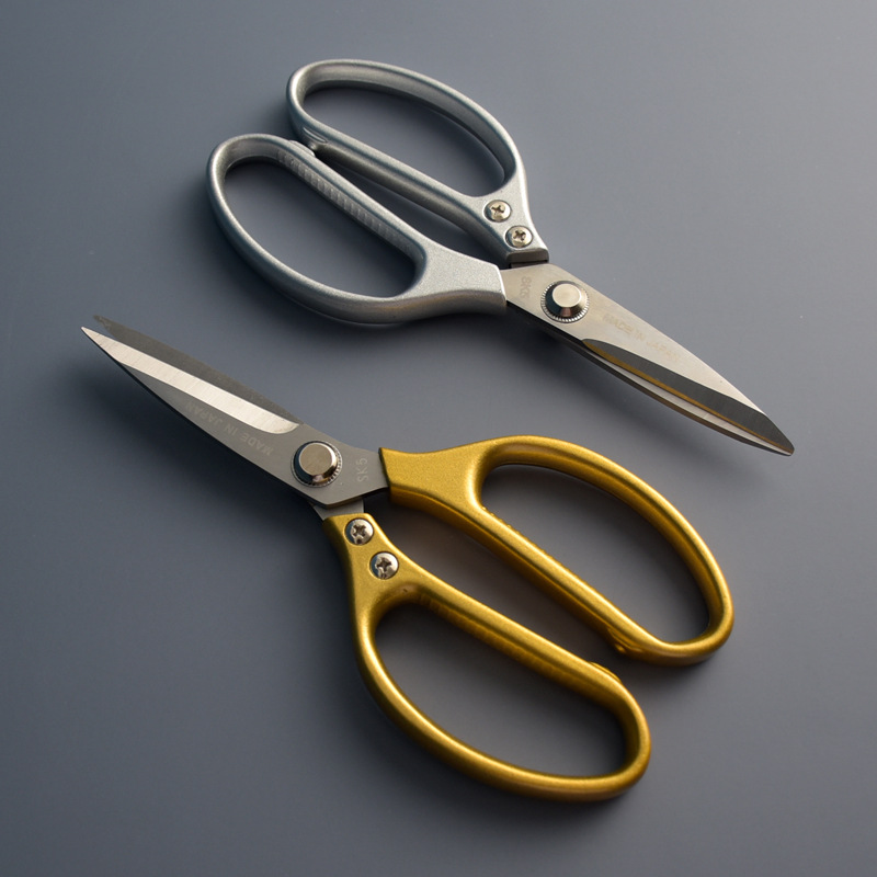 Kitchen household barbecue scissors bone scissors multifunctional scissors stainless steel duck fish scissors strong stainless steel scissors